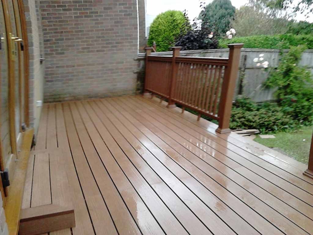 L.A. Landscapes Composite Decking